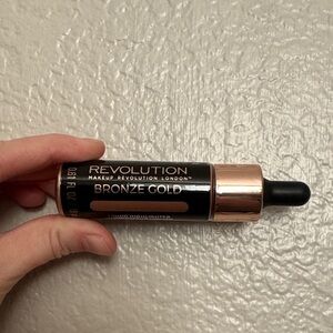 Revolution Makeup London Liquid Highlighter - Bronze Gold